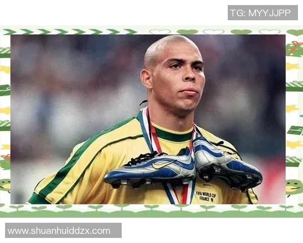 良打头的足球明星们的辉煌成就与传奇故事揭秘 良打头的足球明星们的辉煌成就与传奇故事揭秘