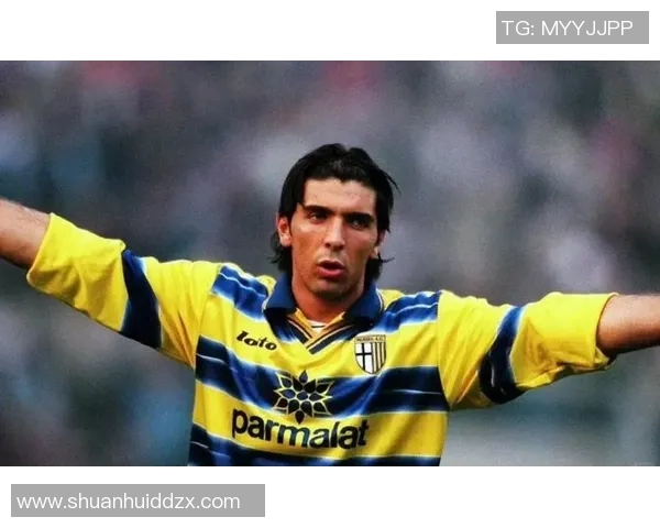 穿7号的足球明星们:他们的传奇故事与场上风采解析 穿7号的足球明星们:他们的传奇故事与场上风采解析