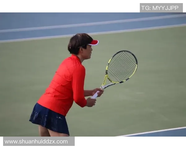 南京网球队心理素质揭秘:如何在赛场上保持冷静与专注 南京网球队心理素质揭秘:如何在赛场上保持冷静与专注