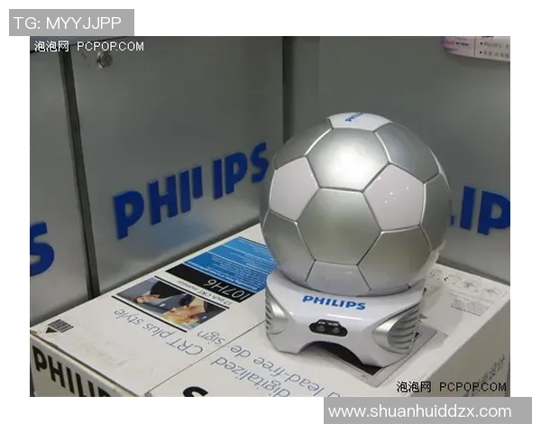 探索足球推拉箱的多功能设计与实用性提升运动体验的全新选择 探索足球推拉箱的多功能设计与实用性提升运动体验的全新选择